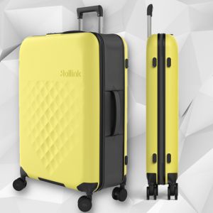 מזוודה צהובה